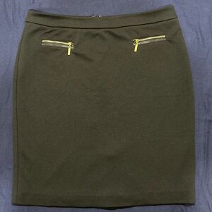 🛍️ Dana Buchman pencil skirt - Size 12